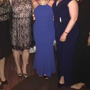 WORN ONCE WOMENS ELEGANT CALVIN KLEIN DRESS